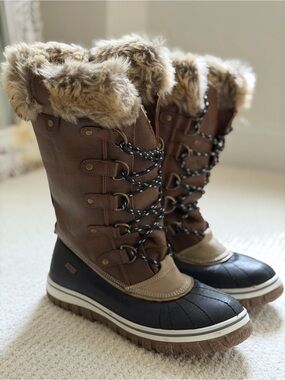 Women's Brown Faux-Fur Lace-Up Winter Boots